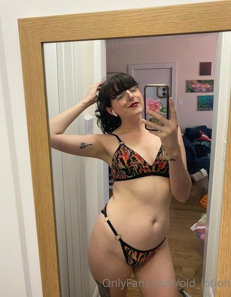 Lotion Wizard free pornstar gallery