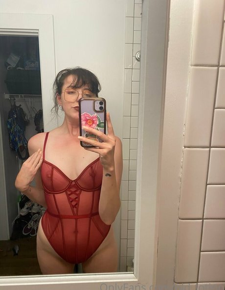 Lotion Wizard pornstar adult photos