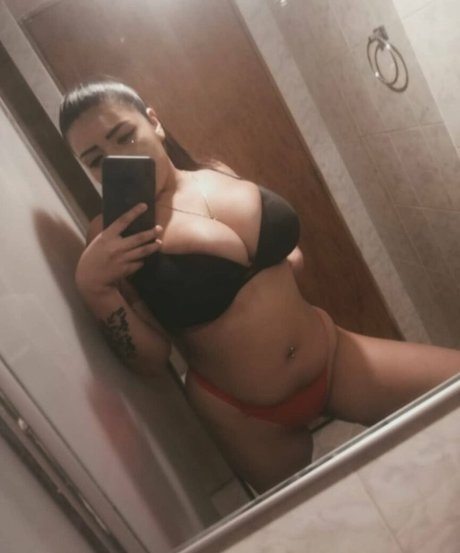 Kimberly Hdeez free model img