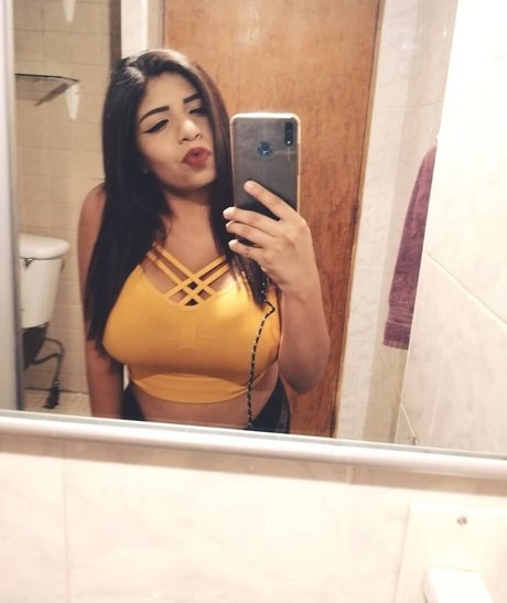 Kimberly Hdeez nude model images