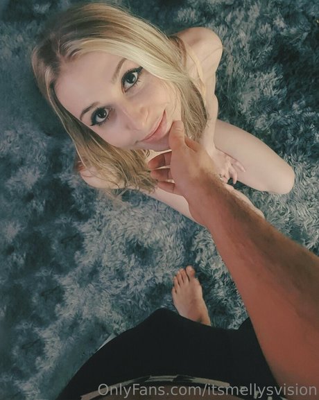itsmellyvision porn star photos