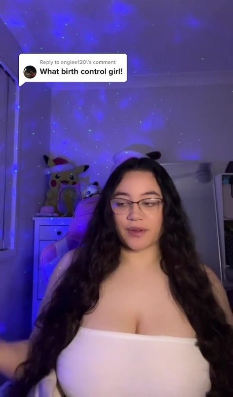 Carragh Mahuika sex star galleries