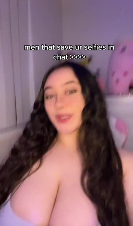 Carragh Mahuika art star photo