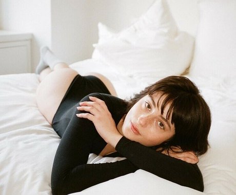 Romy Reiner hd star photo