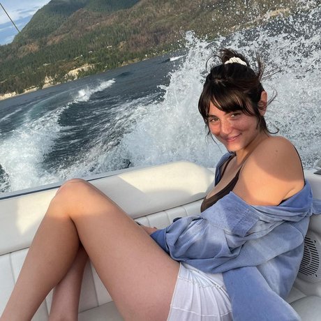 Romy Reiner model sexy image