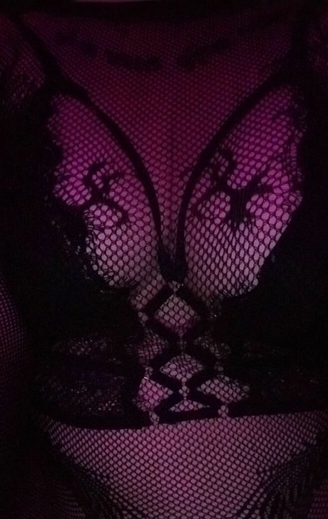 Kwasumi hot actress picture