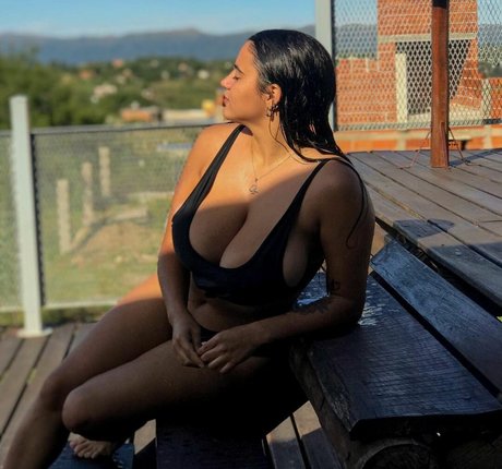 Antonela Tomatis sexy pornstar gallery