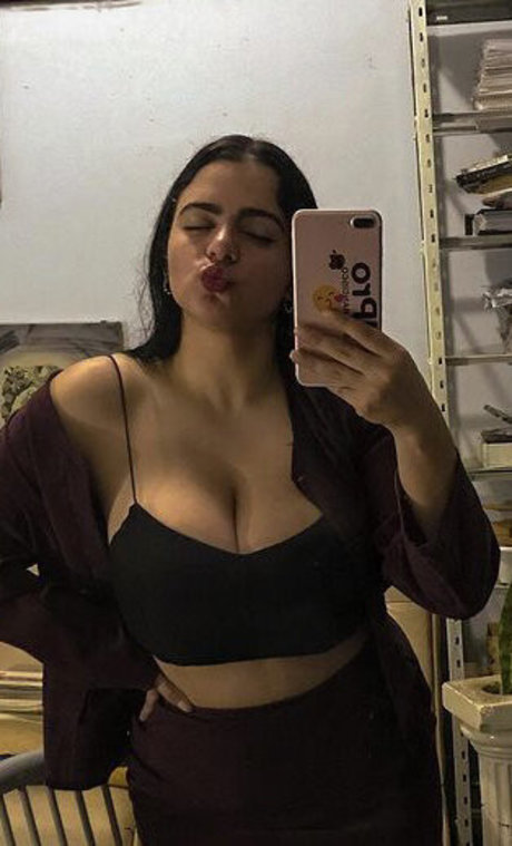 Antonela Tomatis model porn archive