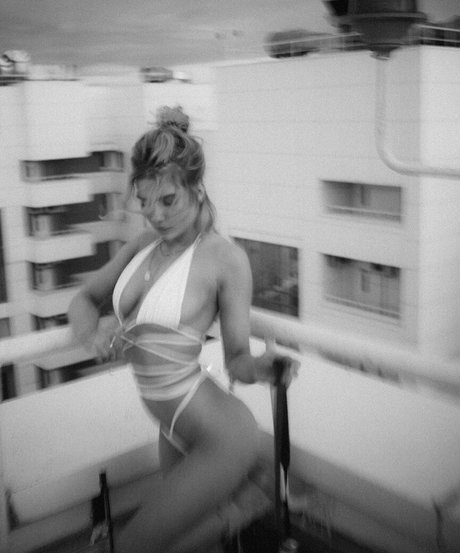 Ekrnw model perfect pics