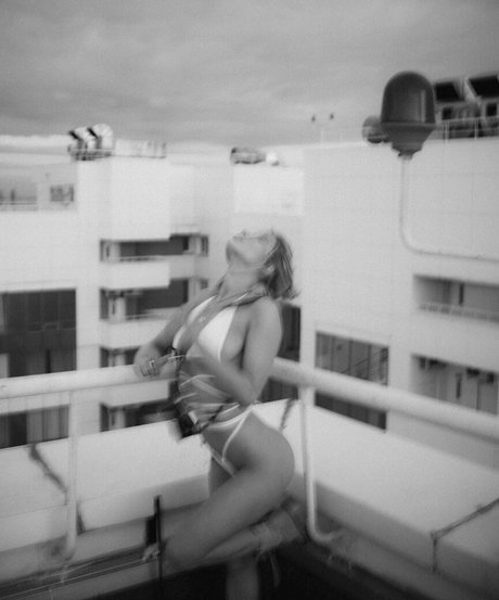 Ekrnw pornstar high quality picture