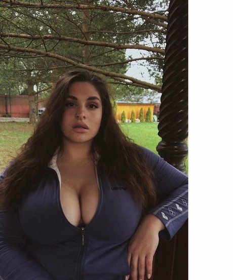 Anastasia Shark nudes model photos