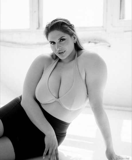 Anastasia Shark model free photos