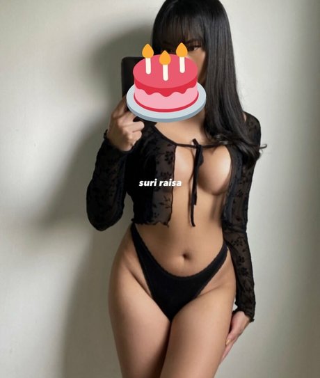 Suri Raisa hd star image