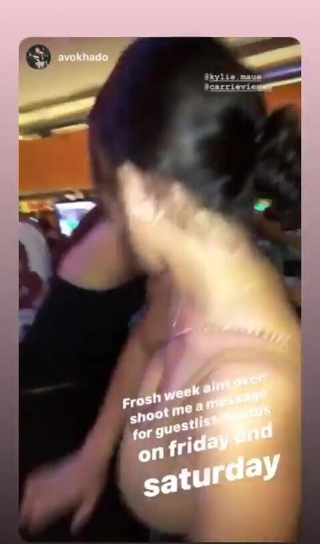 Kylie Manue exclusive model photo