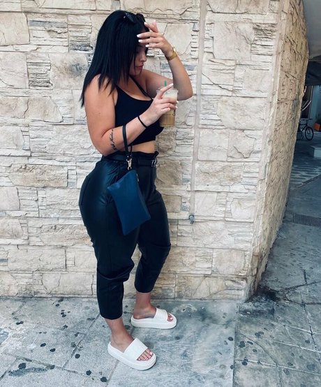 Chrysanthie pornstar nude picture