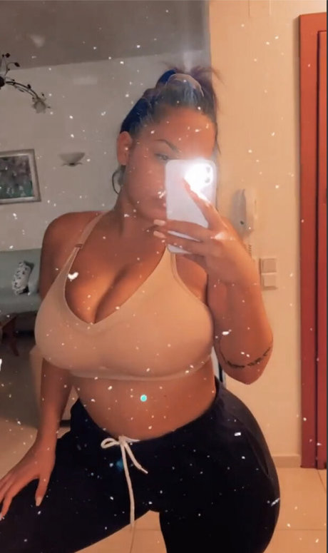 Chrysanthie sexy pornstar image