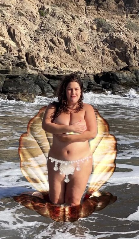 Caliope sexy pornstar pic