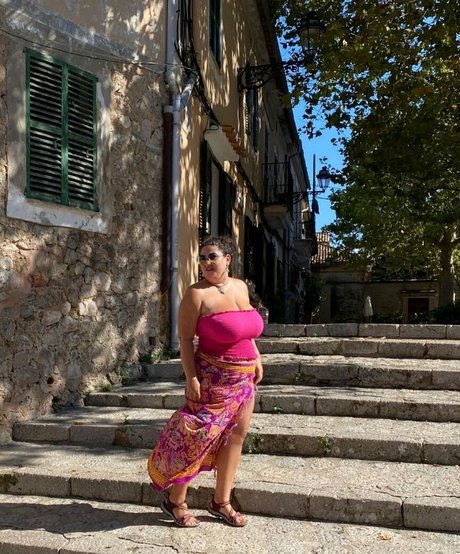 Caliope pornstar pretty pictures