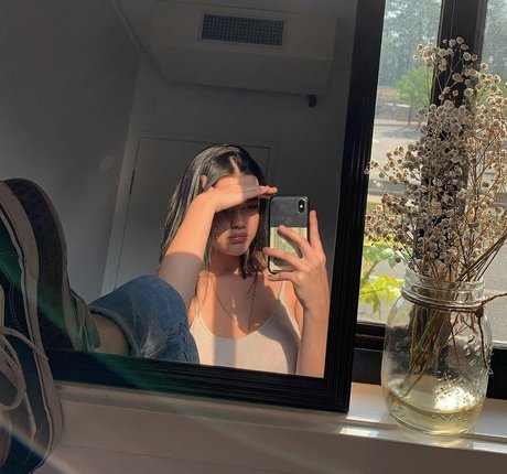 Grace Laura xxx star archive