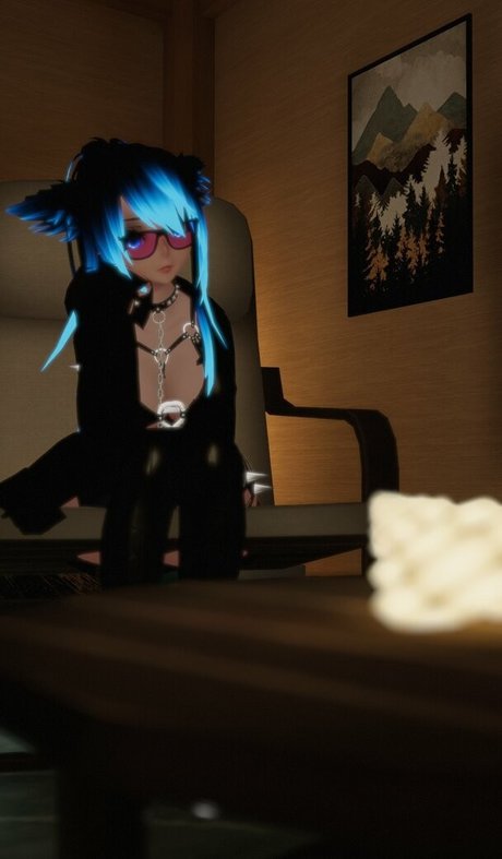 OkayKuro model naked pics