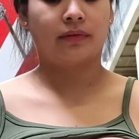 Lola DeLaRosa erotic star img