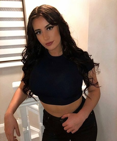 Ciara Lennon erotic star pics