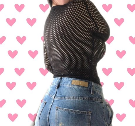 Tayla Cooper pornstar photos