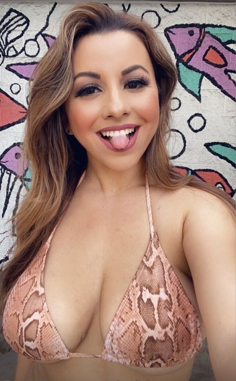 Adriana Noriega star xxx archive