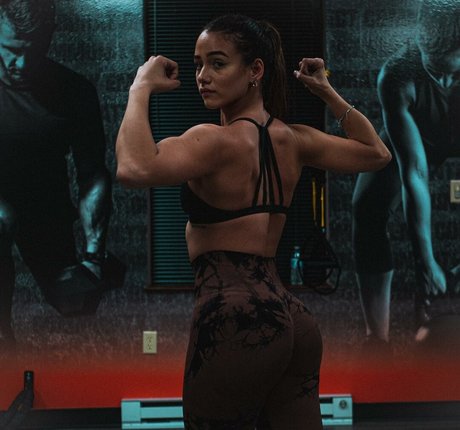 Jada Bair free actress img