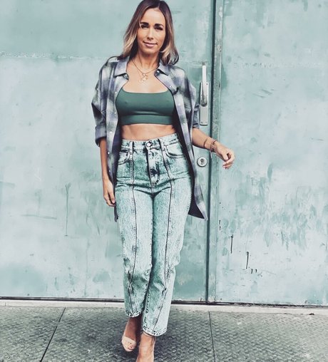 Annemarie Carpendale naked actress pics