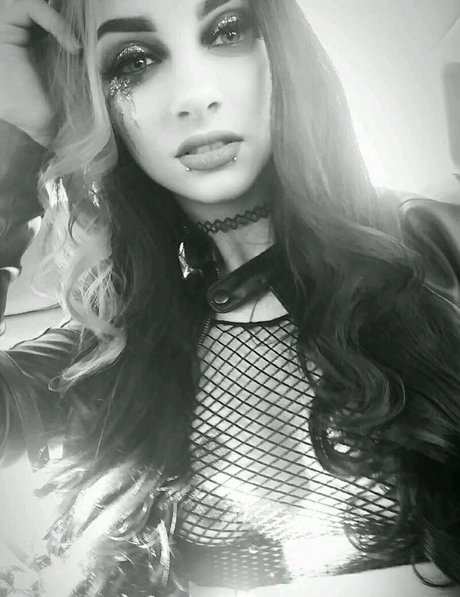 Priscilla Kelly star adult images