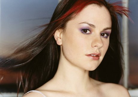 Anna Paquin pretty actress pic