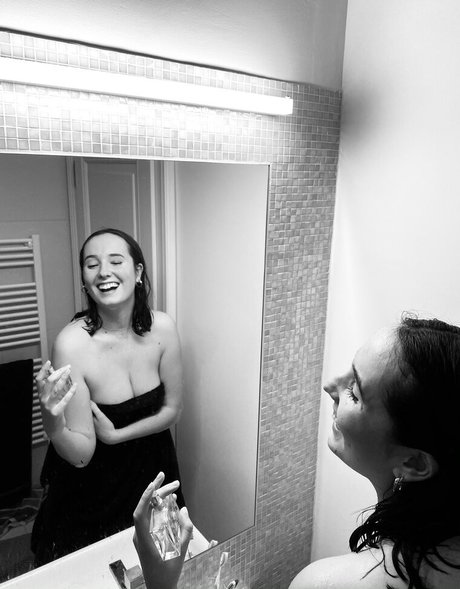 isabellamour model perfect photo