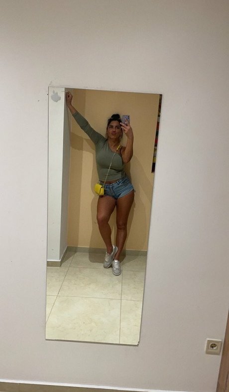 Daqnagold nudes actress galleries