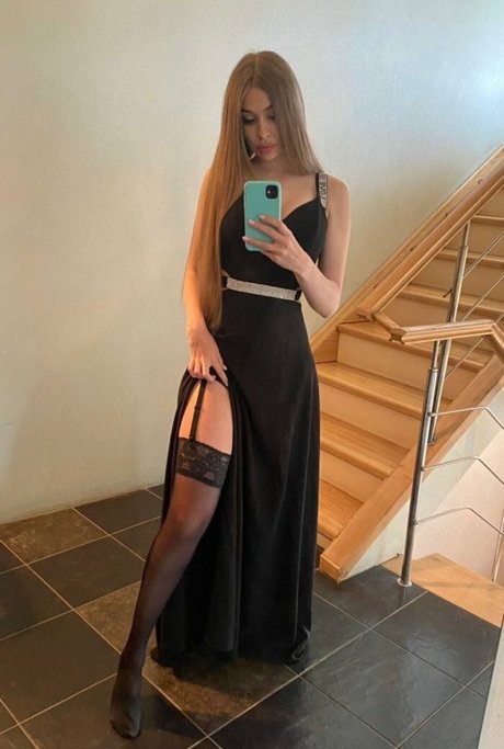 Dragon s Fire VIP model nude pictures