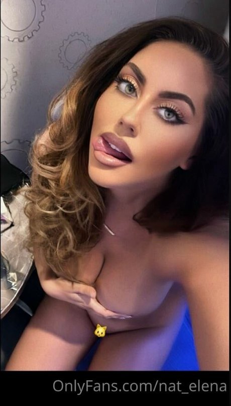 Nat Elena sexy model pic