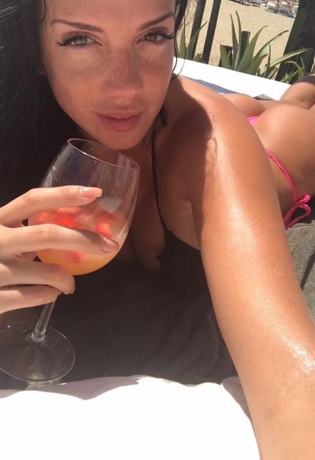 Samira Jalil star pretty gallery