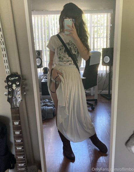 Youknowlimbo adult model img