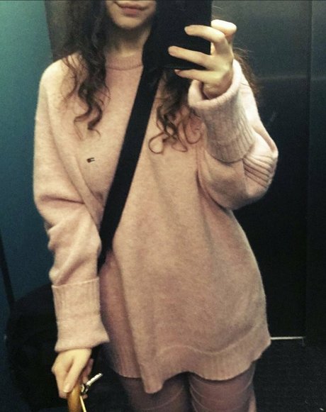 lilypad art actress picture