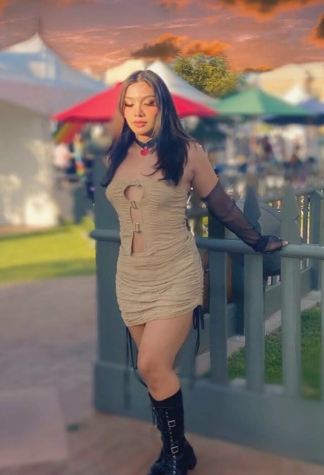 Mina Sin pornstar free picture