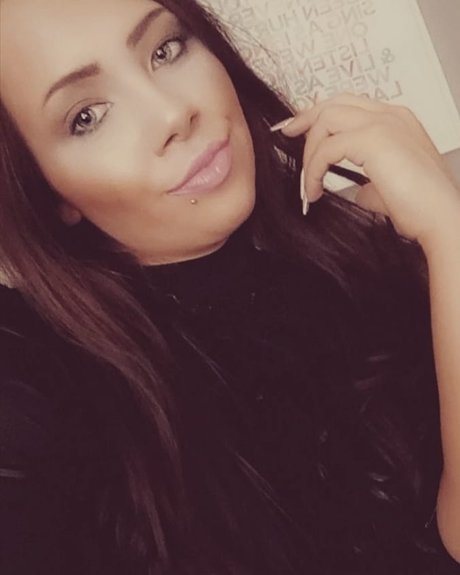 vivi2416 model galleries