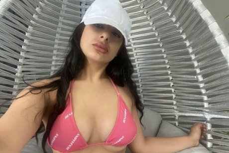 zela ta beautiful model pics