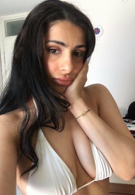 zela ta nudes actress archive