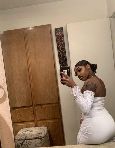 OG Leah Swanky_ perfect pornstar images