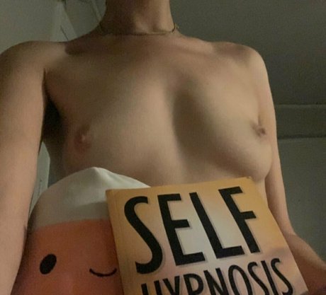 zarazady naked star images