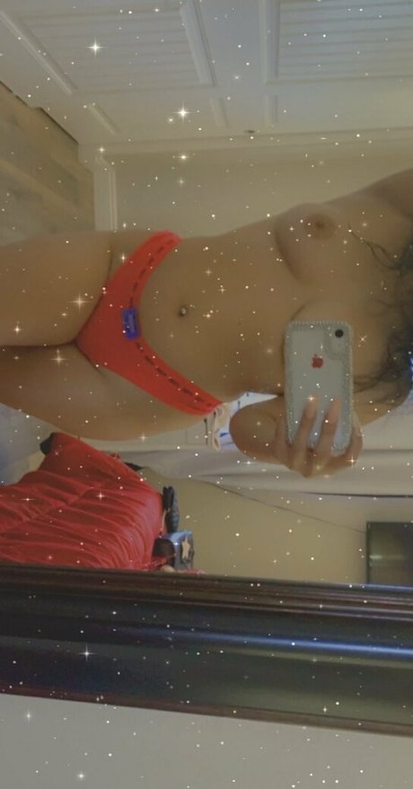 _TaniaVega free star picture