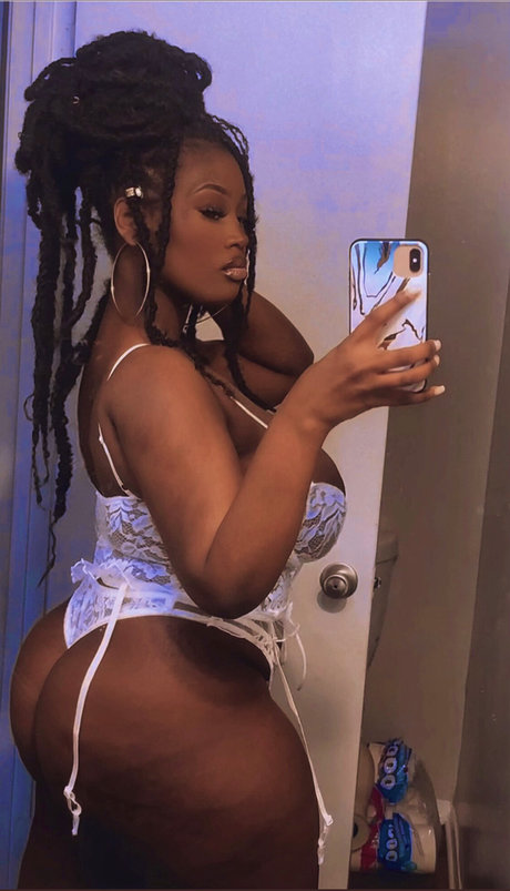 key chaotic porn model archive