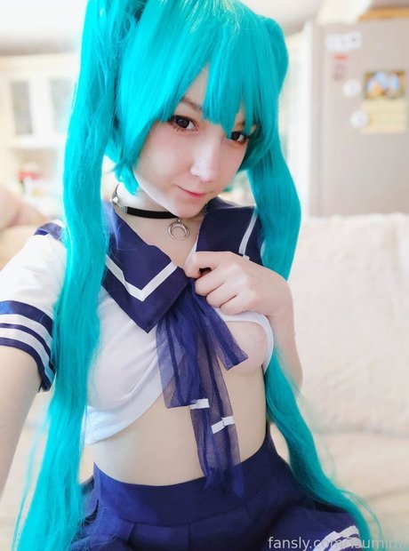 Tsumimi pornographic actress photo