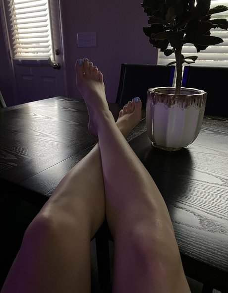 WaifuFeetMilk exclusive star picture