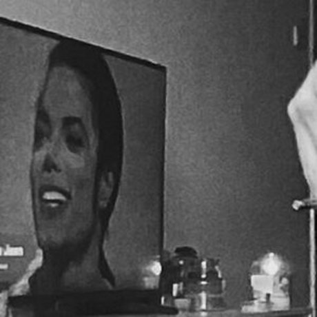 Queen Red sex star images